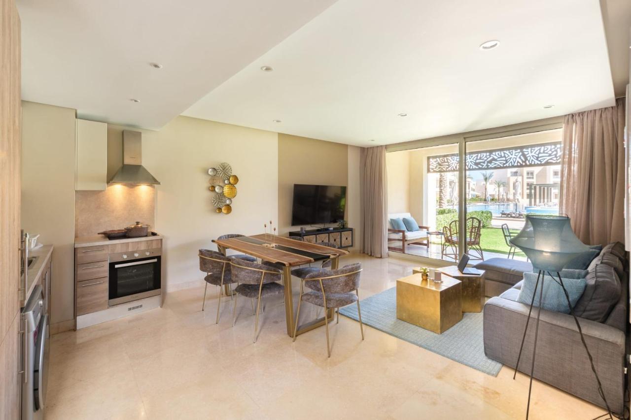 Elegant & Edgy 2 Bedroom W & Pool Mangroovy Appartement Hurghada